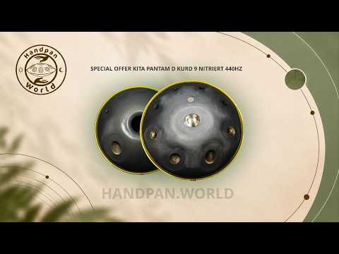 SPECIAL Handpan OFFER Kita D Kurd aus goldpoliertem, nitriertem Stahl mit 9 Klangfeldern und 440 Hz Stimmung – hochwertige Handpan mit klarem, harmonischem Klang für Meditation, Yoga, Entspannung und kreatives Musizieren. Handpan kaufen für Anfänger und Fortgeschrittene, edle goldene Handpan für Klangreisen, Musiktherapie und rhythmisches Spielen.